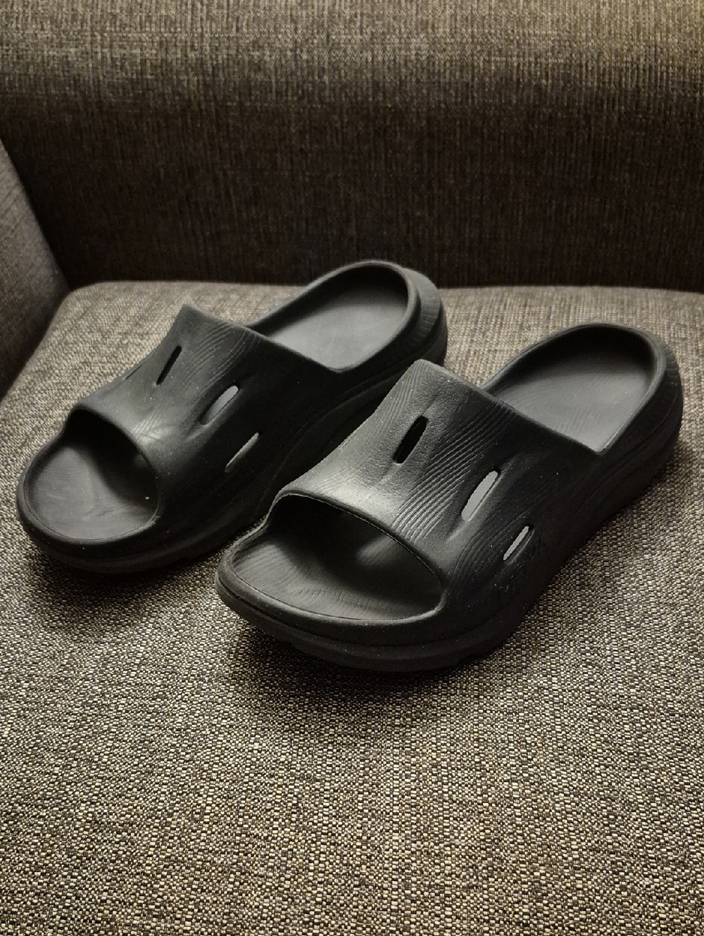 Hoka Ora Recovery Slides Size 9 Men's, 11 Women's